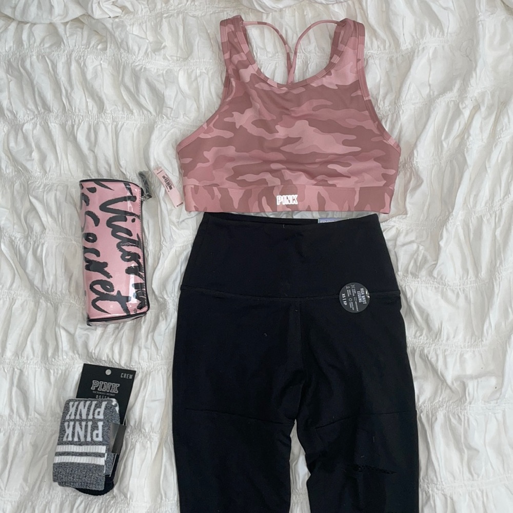 NEW Victoria's Secret Pink Sport Bra, Leggings, 2 Socks, & Makeup Bag Set